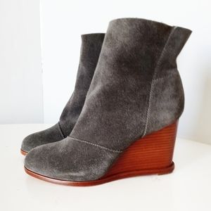 Matt bernson suede wedge boots